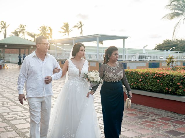 El matrimonio de Javier  y Liliana  en Puerto Colombia, Atlántico 19