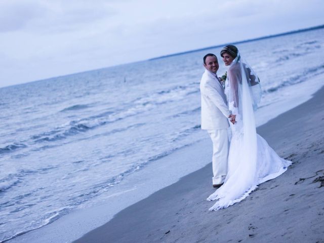 El matrimonio de Lina y Juan Sebastián  en Santiago de Tolú, Sucre 1