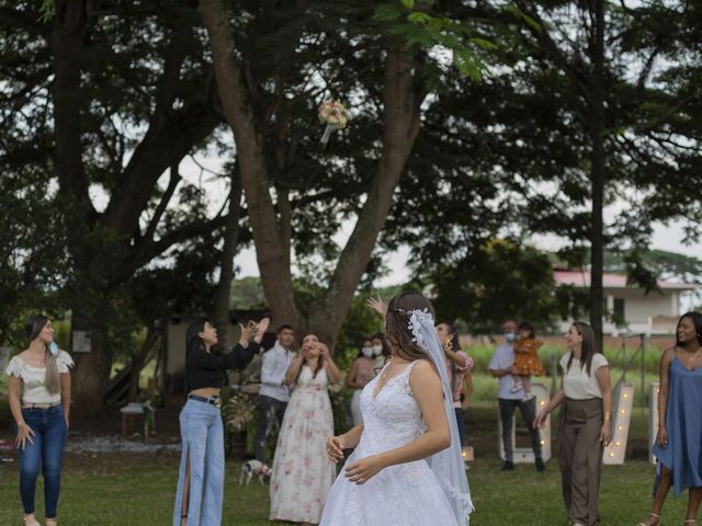 El matrimonio de Vanesa y Edison en Vijes, Valle del Cauca 60