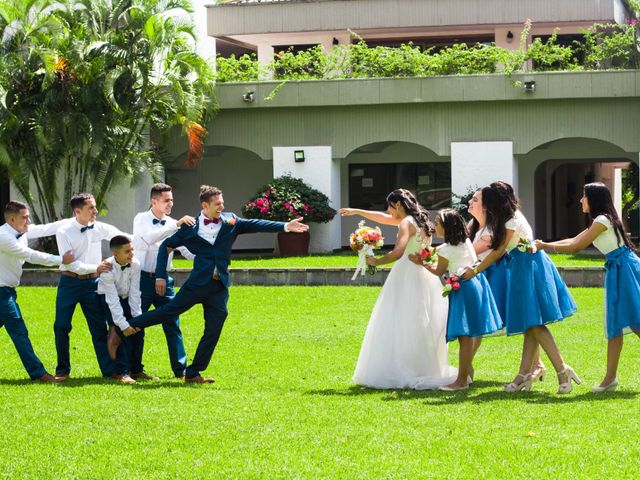 El matrimonio de Carlos Navarro y Yeniffer Mercado  en Palmira, Valle del Cauca 3