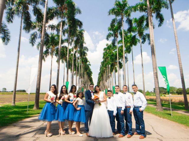 El matrimonio de Carlos Navarro y Yeniffer Mercado  en Palmira, Valle del Cauca 7