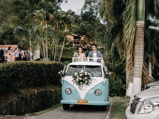 El matrimonio de Camilo y Zaret en Copacabana, Antioquia 3