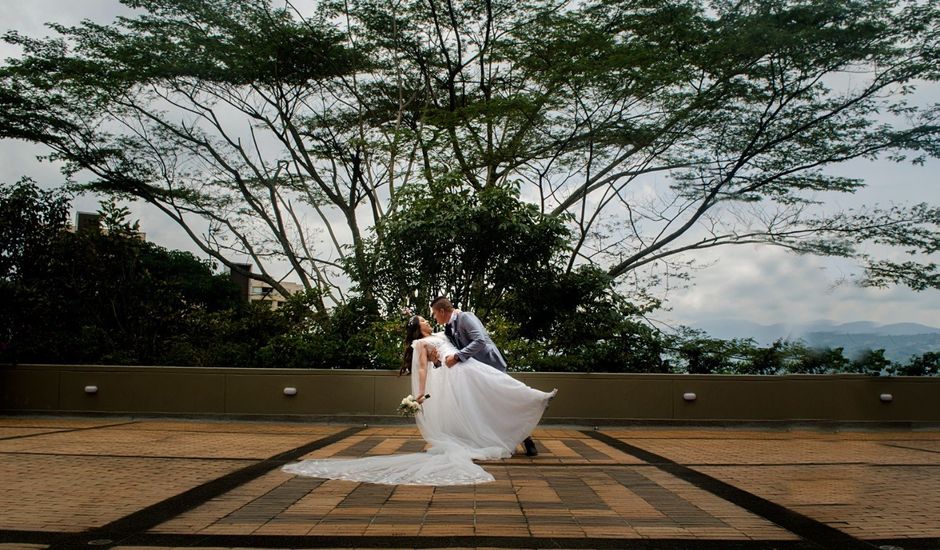 El matrimonio de Jhon Freddy  y Laura Cristina  en Medellín, Antioquia