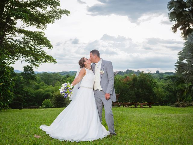 El matrimonio de Manuel y Beatriz en La Tebaida, Quindío 8