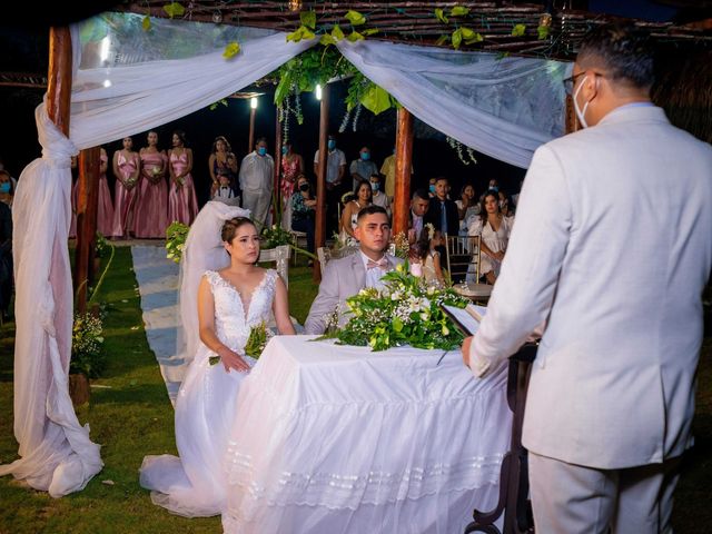 El matrimonio de Jhon Jairo  y Aura Carolina  en Puerto Colombia, Atlántico 20