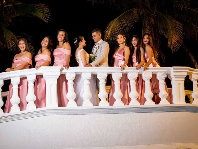 El matrimonio de Jhon Jairo  y Aura Carolina  en Puerto Colombia, Atlántico 32