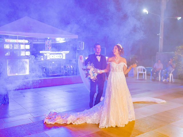 El matrimonio de Gustavo Osorio  y Yulieth Mendoza  en Cartagena, Bolívar 9