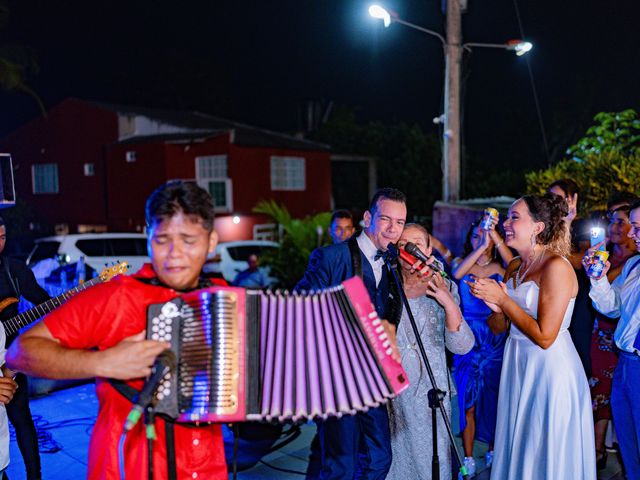 El matrimonio de Gustavo Osorio  y Yulieth Mendoza  en Cartagena, Bolívar 33