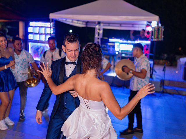 El matrimonio de Gustavo Osorio  y Yulieth Mendoza  en Cartagena, Bolívar 38