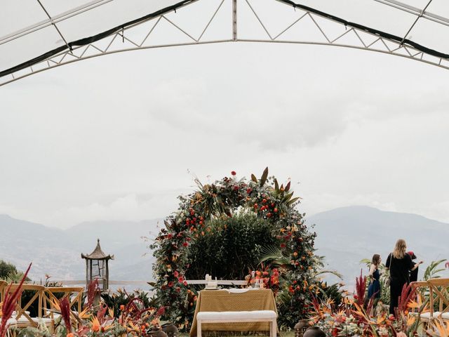 El matrimonio de Asdghik y Zourbir en Medellín, Antioquia 32