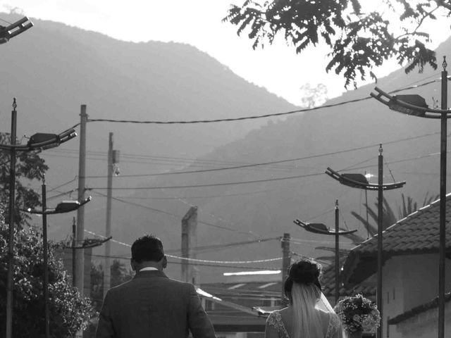 El matrimonio de Alvaro y Fiorella en Cota, Cundinamarca 24