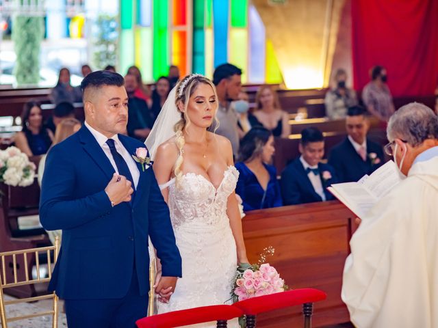 El matrimonio de Virgilio y Maribell en Medellín, Antioquia 4