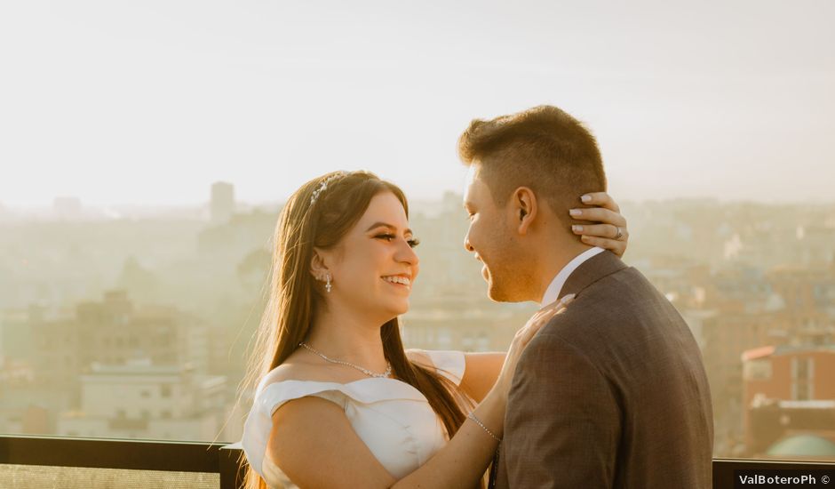 El matrimonio de Pao y Alejo en Bogotá, Bogotá DC