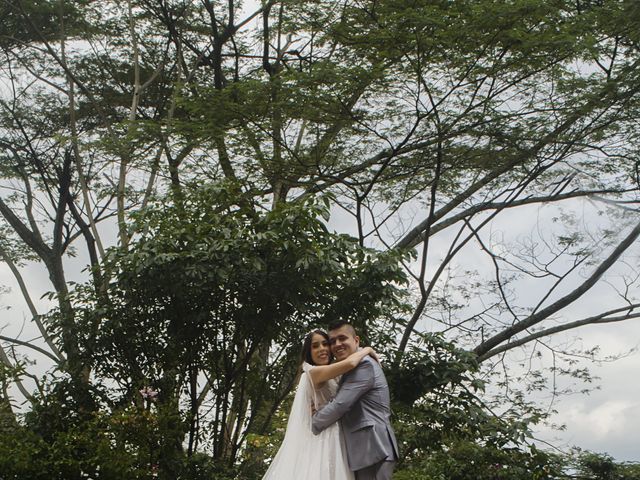 El matrimonio de Jhon y Laura en Medellín, Antioquia 29