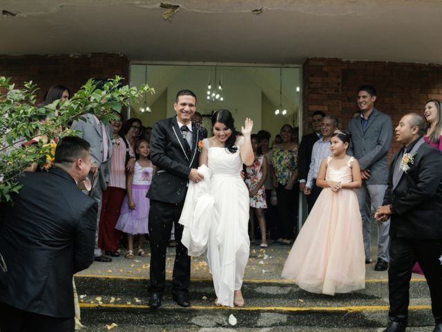 El matrimonio de Maurico y Lorena en Cali, Valle del Cauca 2