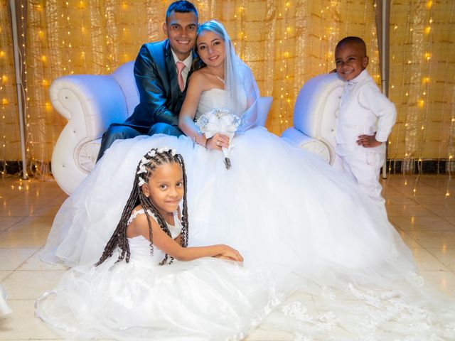 El matrimonio de Jhon Javier  y Jessica Alejandra  en Cali, Valle del Cauca 19