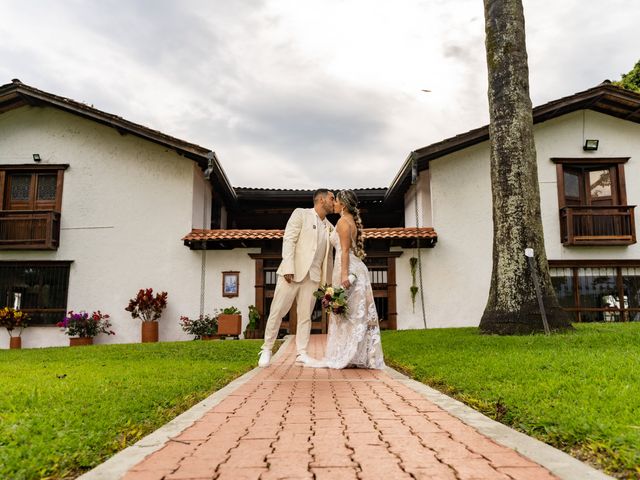 El matrimonio de Pipe y Maria en Quimbaya, Quindío 24
