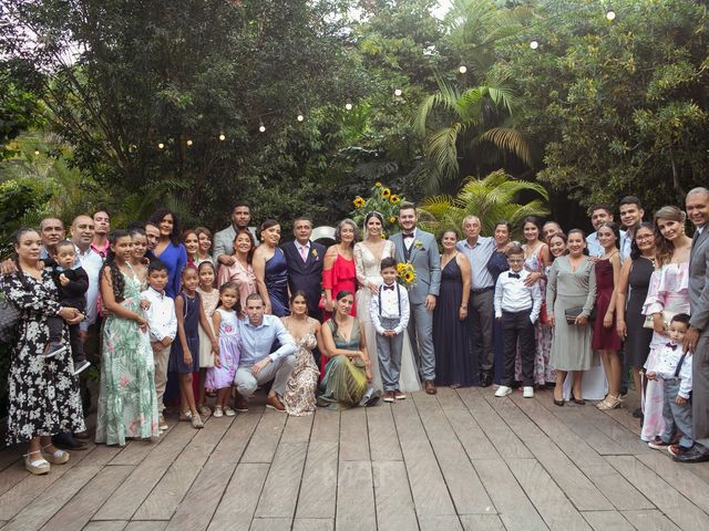 El matrimonio de Santiago y Yuliana en Medellín, Antioquia 5