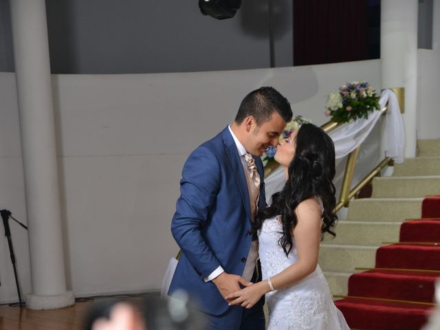 El matrimonio de Andrea y Cristian en La Calera, Cundinamarca 16
