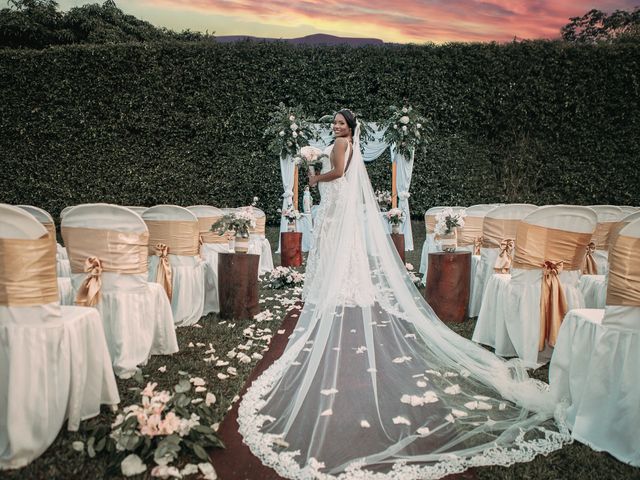 El matrimonio de Melissa y Harinson en Cali, Valle del Cauca 26