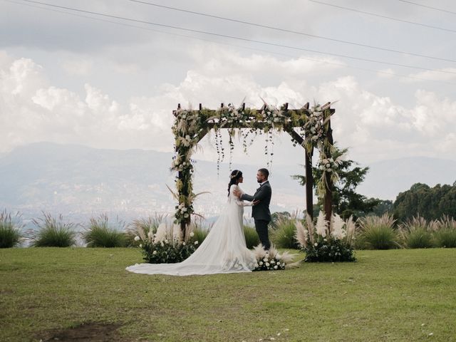 El matrimonio de Carlos y Karla en Envigado, Antioquia 179
