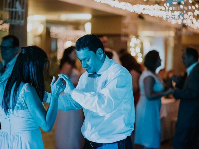 El matrimonio de Stiven  y Maria Camila en Medellín, Antioquia 29