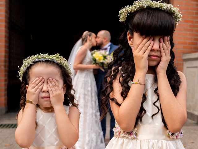 El matrimonio de Andrea y Oscar en Medellín, Antioquia 25