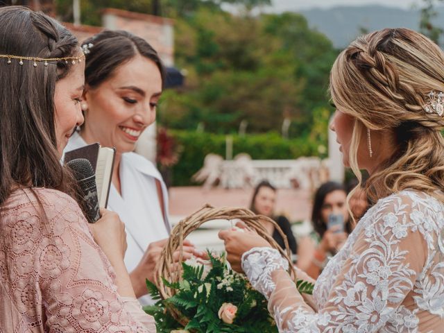 El matrimonio de Silvia Juliana y Paula Andrea  en Envigado, Antioquia 2