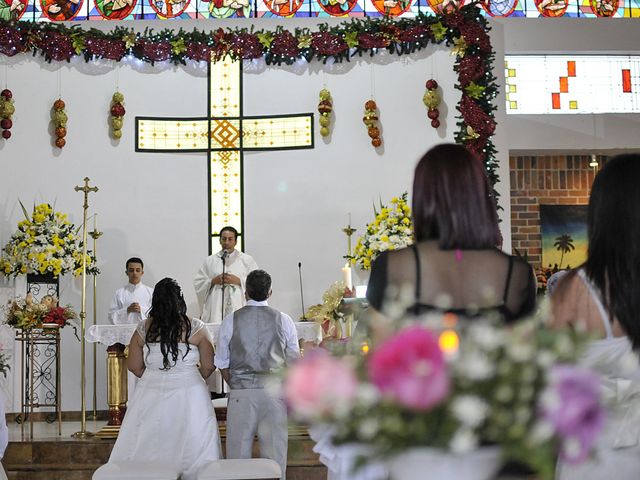 El matrimonio de Gregorio y Angelica en Ibagué, Tolima 9