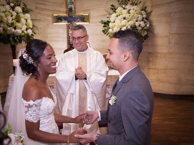 El matrimonio de William y Helen en Medellín, Antioquia 14