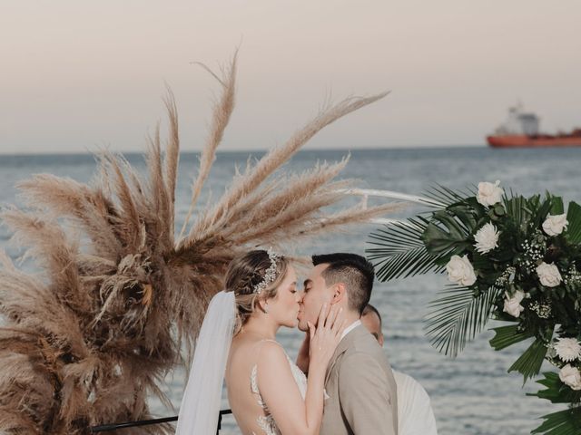 El matrimonio de Abril Esteban y Juan Toro en Santa Marta, Magdalena 4