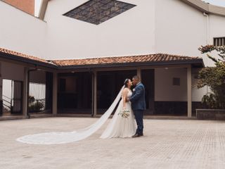 El matrimonio de Yurani Molina y Larry Escobar