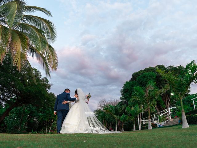 El matrimonio de Tatiana y Cristian en Santa Marta, Magdalena 34