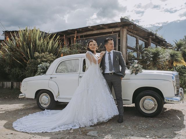 El matrimonio de Álex y Nataly en Rionegro, Antioquia 1