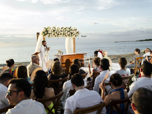 El matrimonio de Santiago  y Daniela en Santa Marta, Magdalena 12