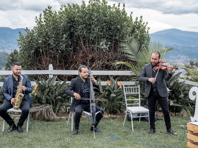 El matrimonio de Matthew  y Alison  en Envigado, Antioquia 9