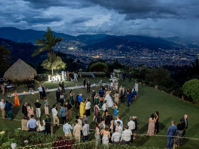 El matrimonio de Matthew  y Alison  en Envigado, Antioquia 12