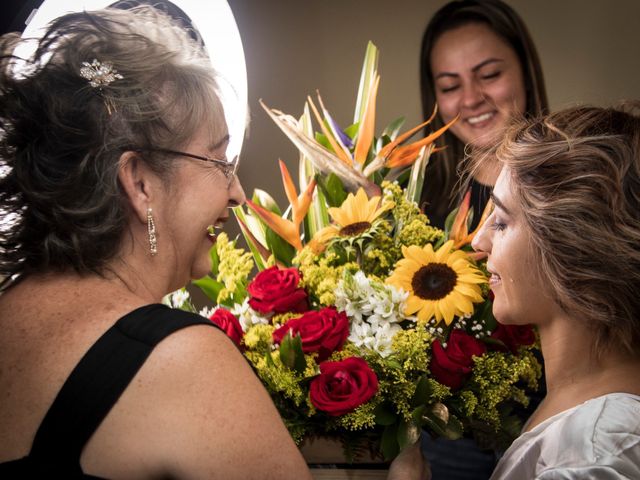 El matrimonio de Luis y Jessi en Medellín, Antioquia 24