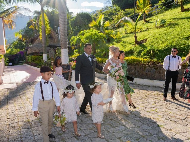 El matrimonio de Jorge Enrique y Luisa Fernanda en Copacabana, Antioquia 16