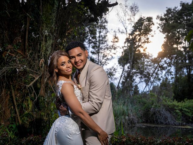 El matrimonio de Carlos y Emily en El Rosal, Cundinamarca 13