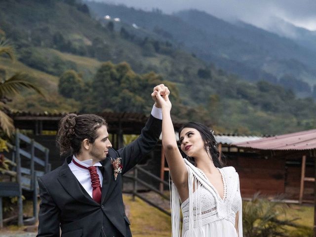 El matrimonio de Sebastián  y Natalia  en Medellín, Antioquia 5