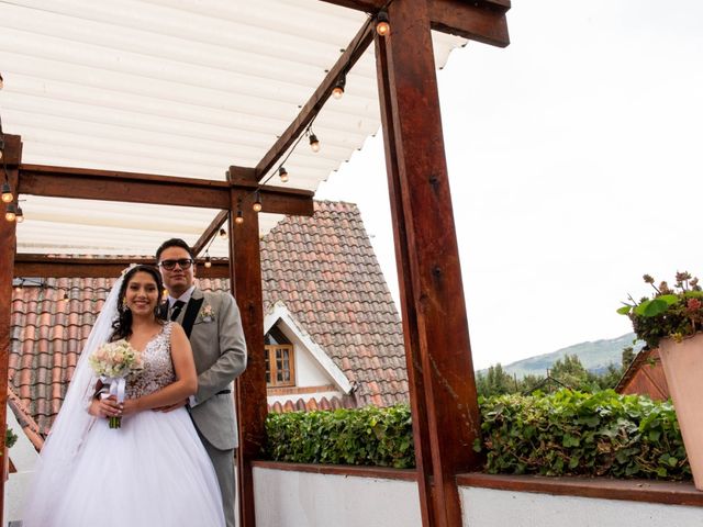 El matrimonio de Víctor   y Lina  en Bogotá, Bogotá DC 2