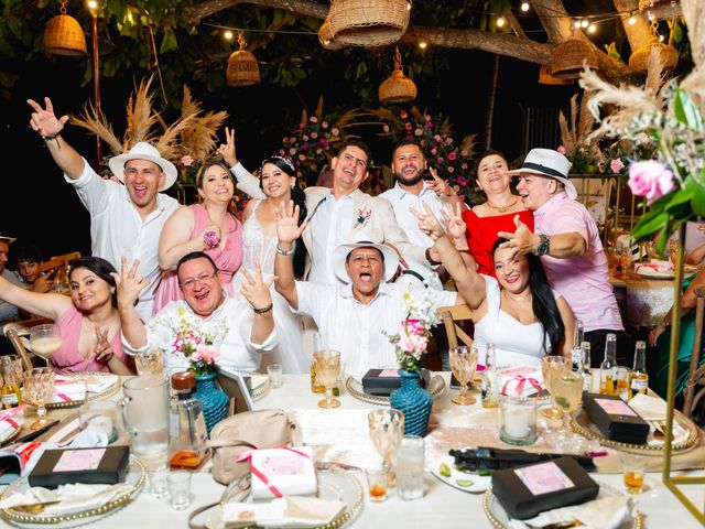 El matrimonio de Natalia  y Lorenzo  en Santa Marta, Magdalena 12