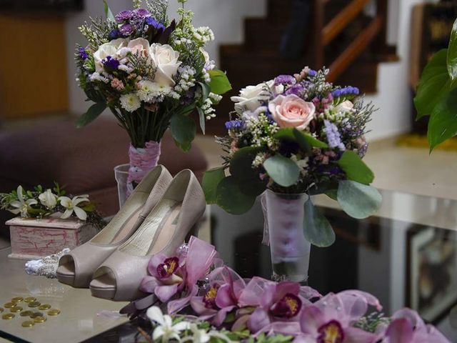 El matrimonio de Mate y Caro en Medellín, Antioquia 14