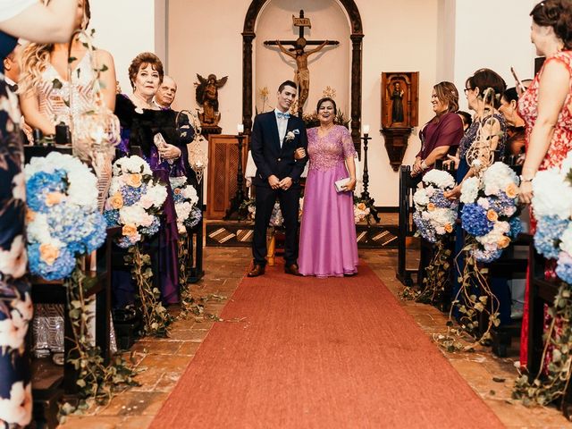 El matrimonio de Sebastián y Luisa en Medellín, Antioquia 16