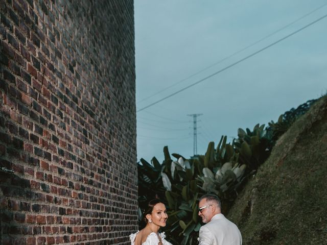 El matrimonio de Rafael y Gloria en Envigado, Antioquia 25