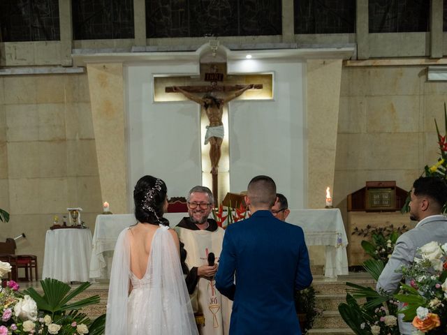 El matrimonio de Sofia y Jonathan en Cali, Valle del Cauca 35