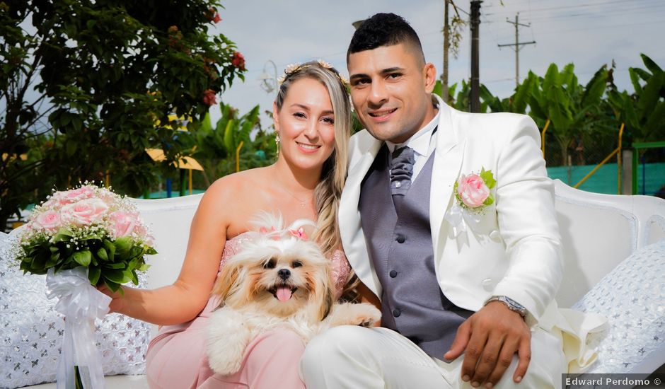 El matrimonio de Carlos y Adriana en Filandia, Quindío