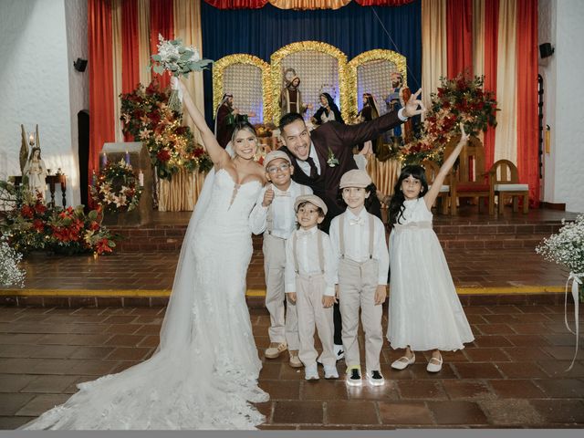 El matrimonio de Julián  y Dayanis  en Copacabana, Antioquia 1