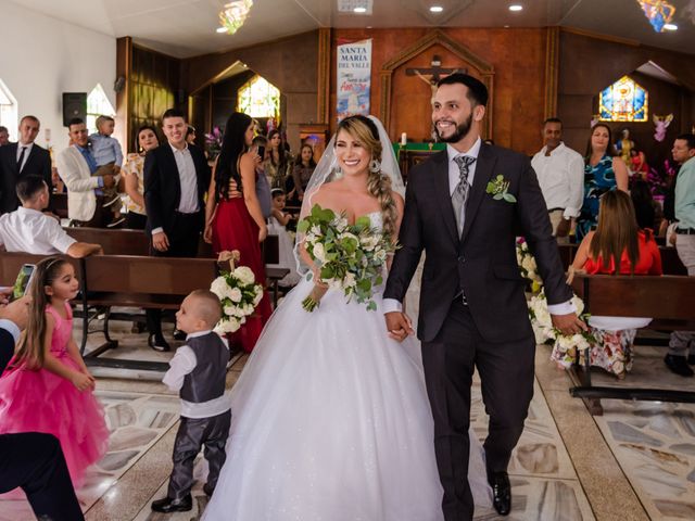 El matrimonio de Paola y Alexis en Cali, Valle del Cauca 23